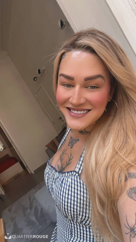Tábata lins (Photo)