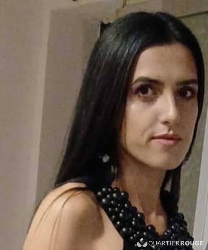 ELLA (Photo)