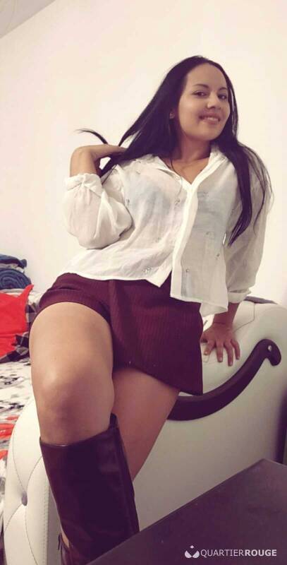 ANDREEA (Photo)