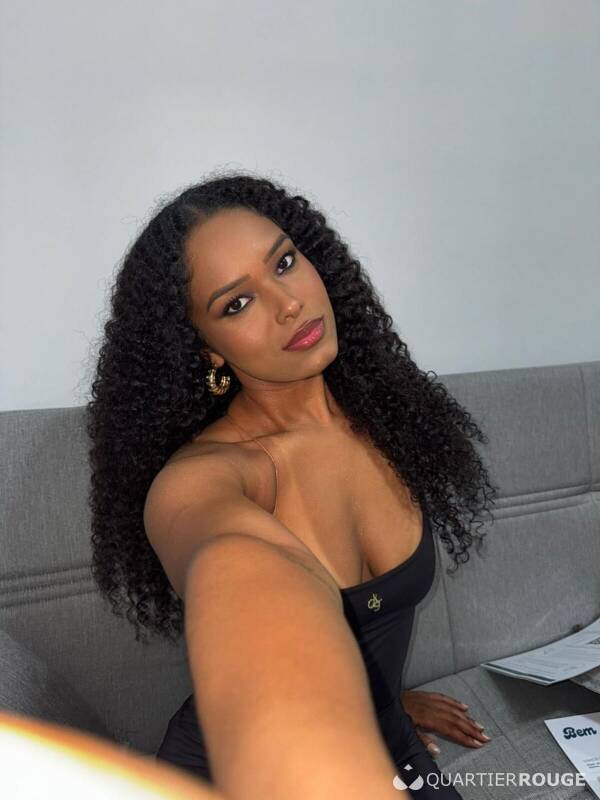 Sara (Photo)
