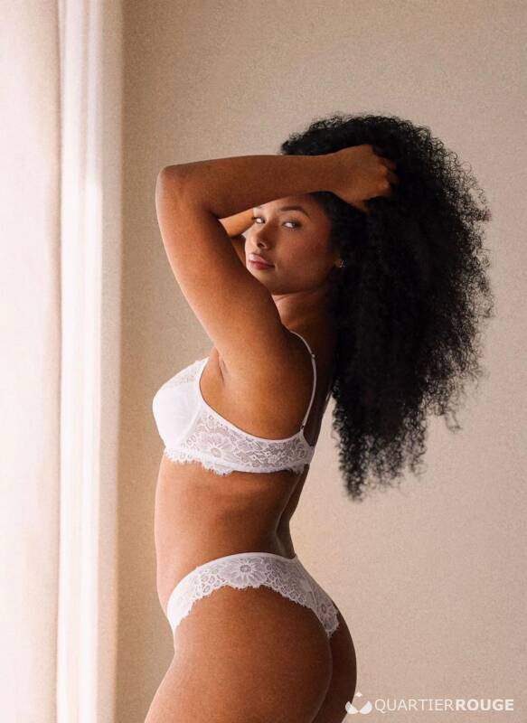 Sara (Photo)