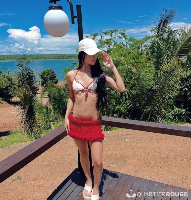 Ana (Photo)