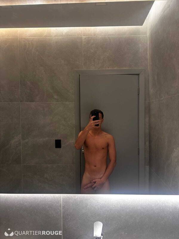 Matheus sexy (Photo)