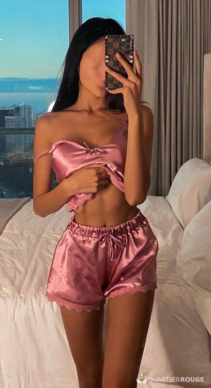 Ella (Photo)