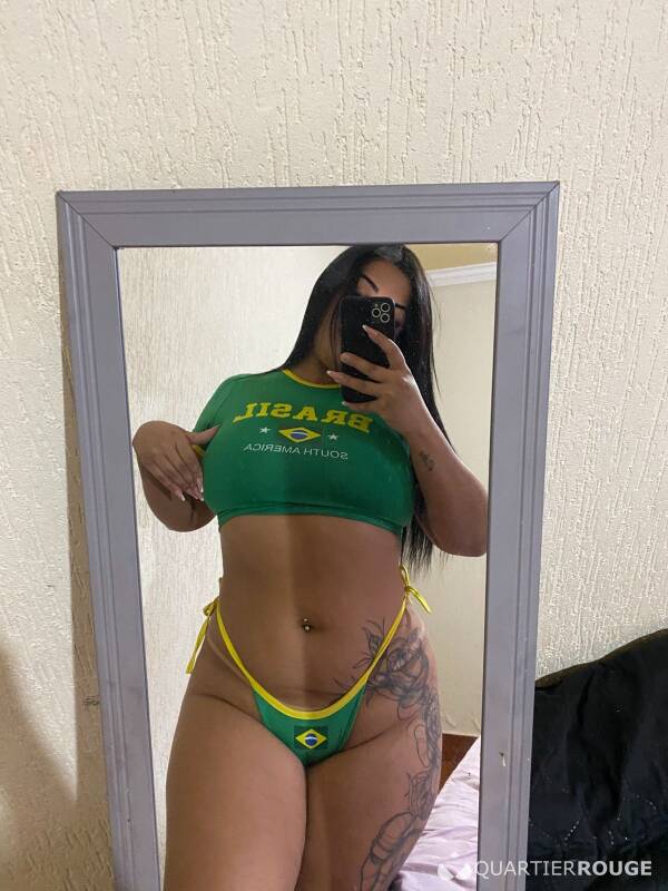 Taynara (Photo)