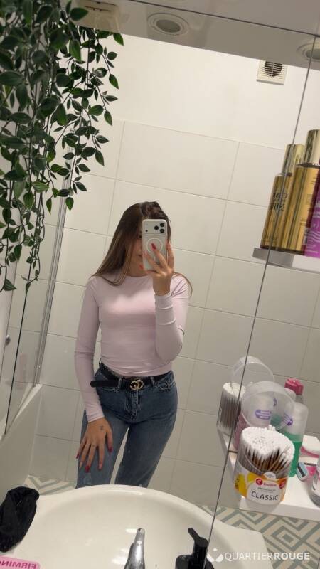 Anna (Photo)