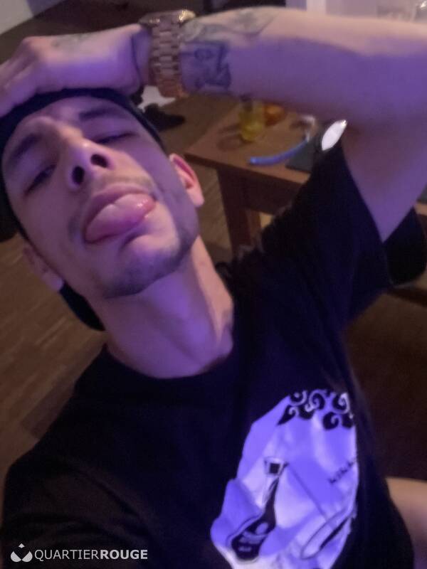 Top-hardfucker23cm (Photo)