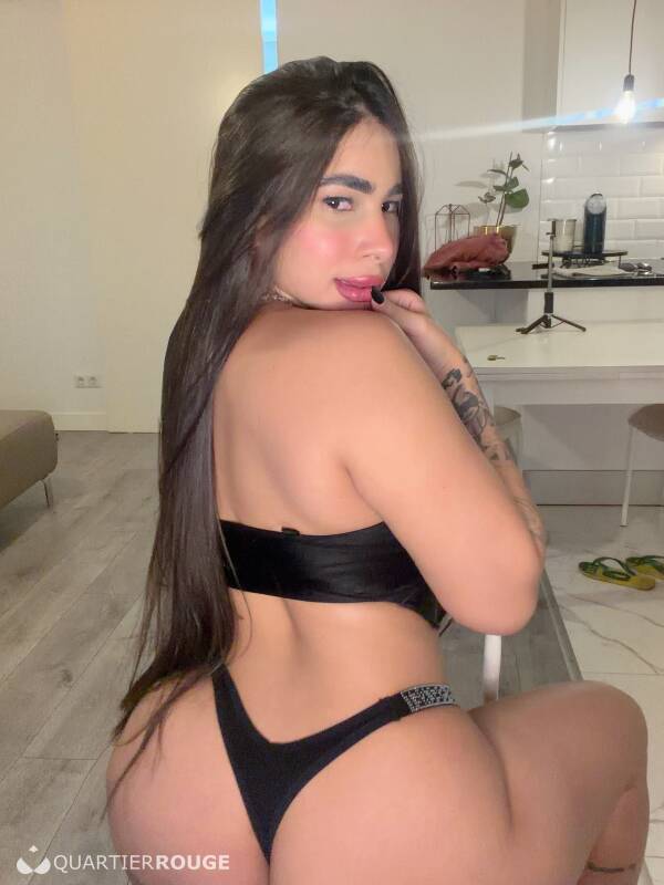 Milena (Photo)