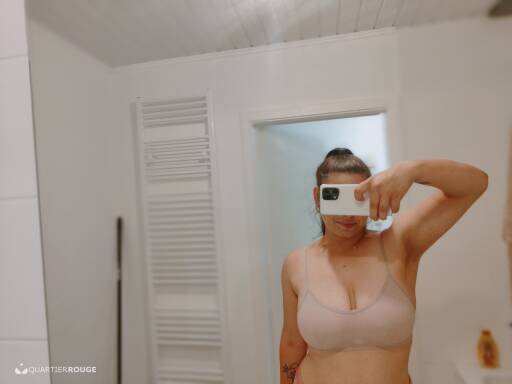 Simina (Photo)