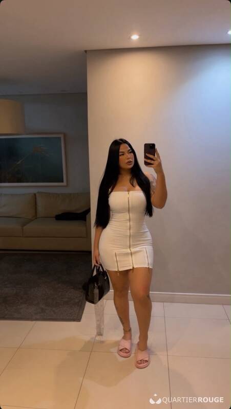 Larissa (Photo)