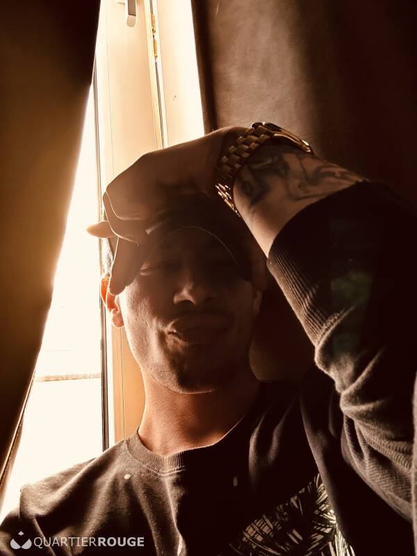 Hard-fuckerTop (Photo)