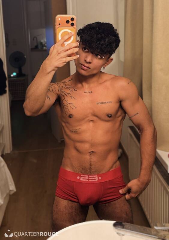 JhonnyLatinCOL (Photo)