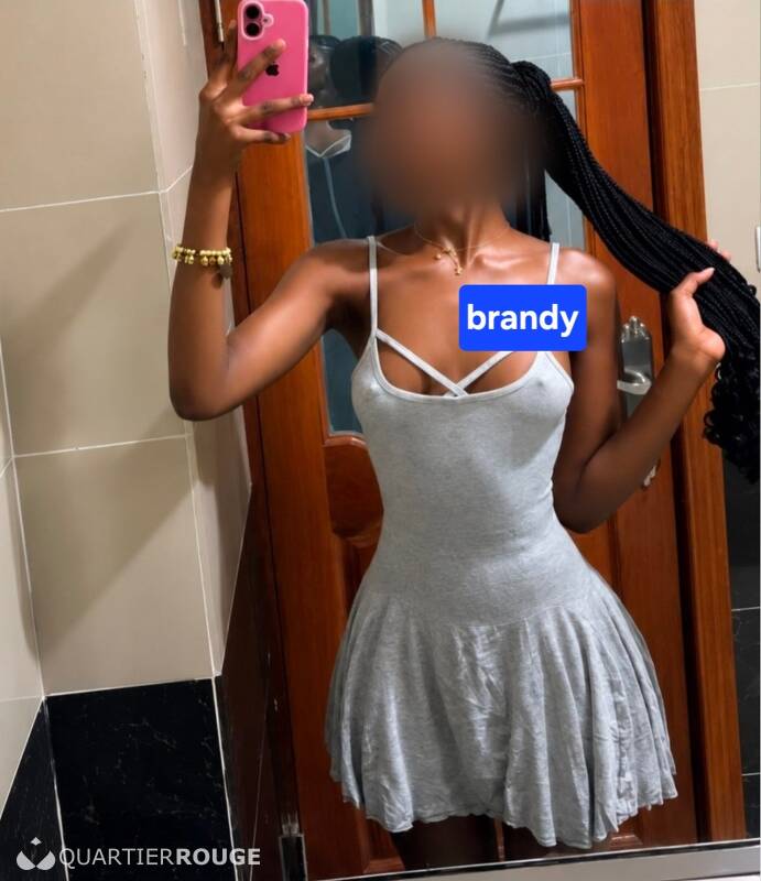 BRANDY (Photo)