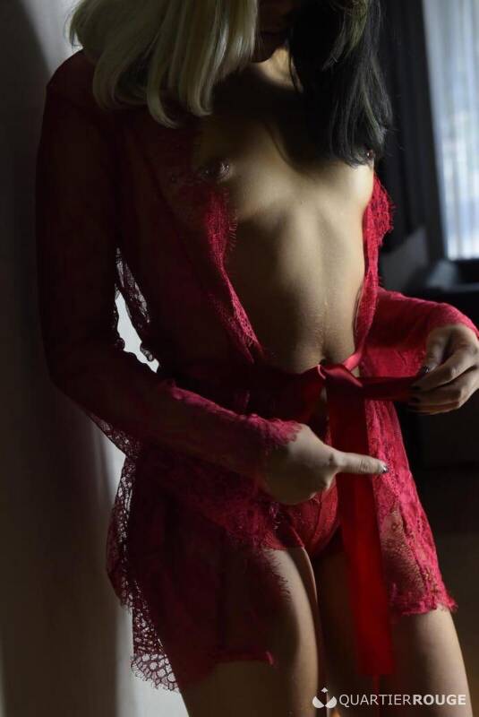 Luna (Photo)