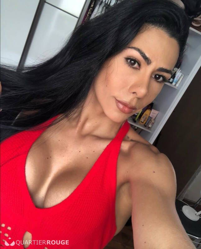 Marta (Photo)