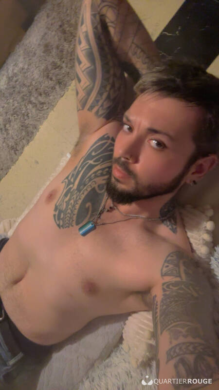 Tizianoescort (Photo)