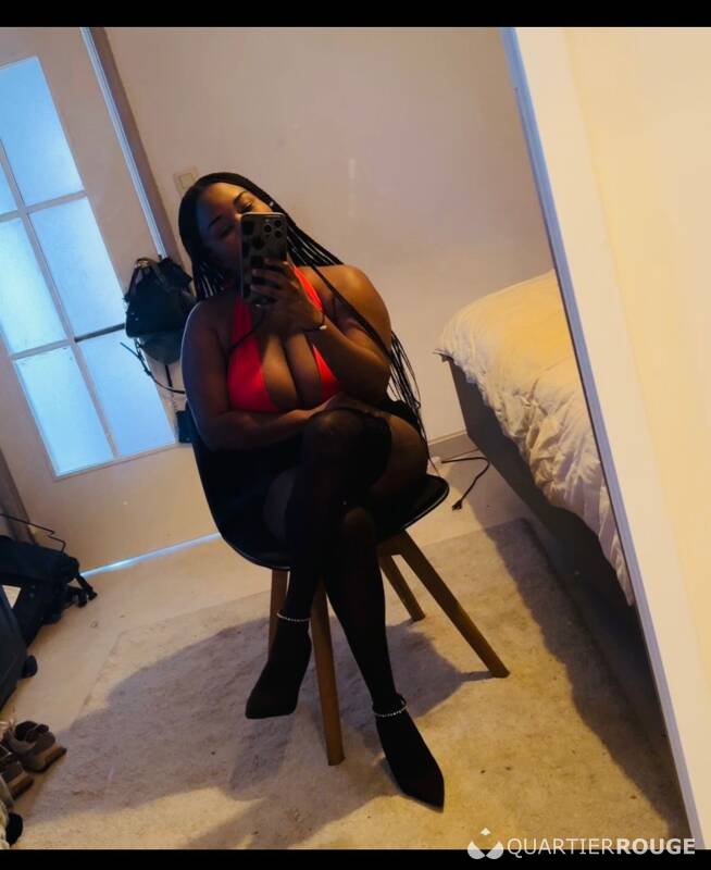Black women (Photo)