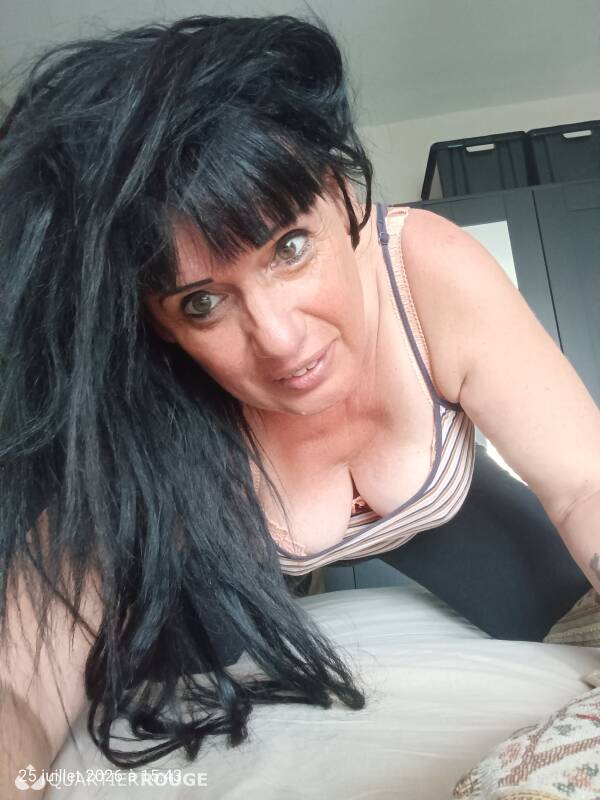 Maîtresse Izzie (Photo)