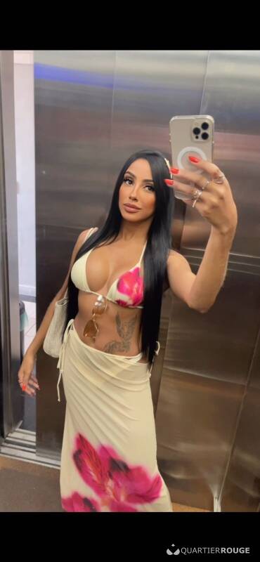 Nikole (Photo)