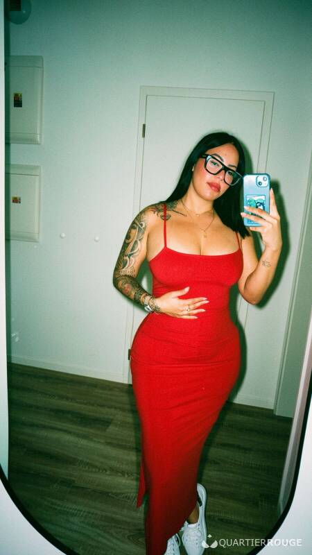 Natasha (Photo)