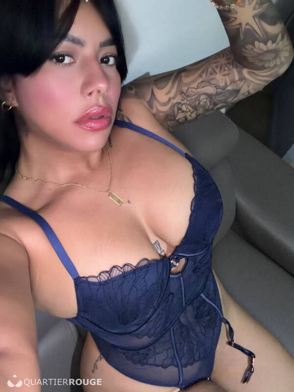 Natasha (Photo)