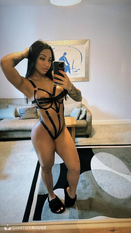 Bruna Brasil (Photo)