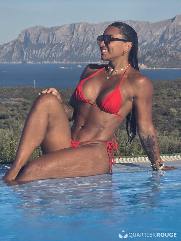 Bruna Brasil (Photo)