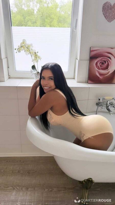 ZoE (Photo)