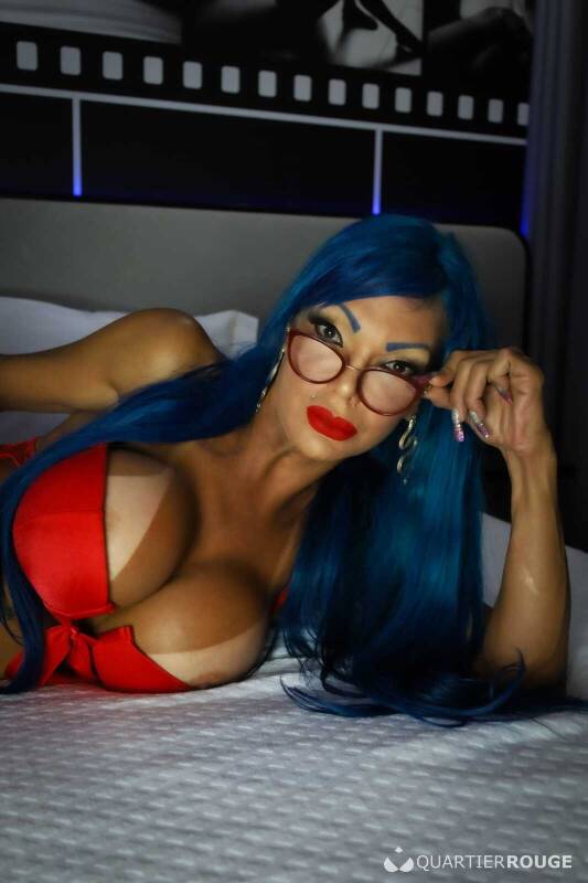 BRENDA (Photo)