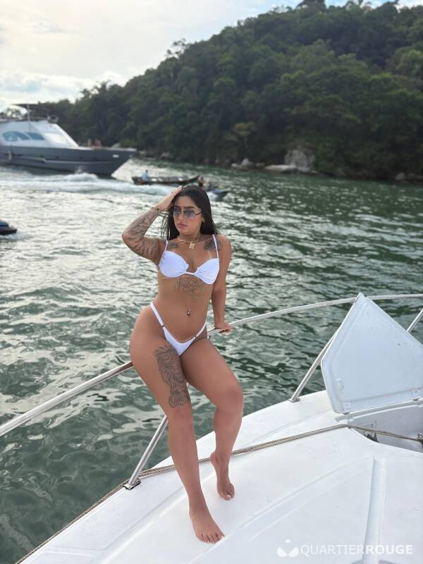 Nicole (Photo)