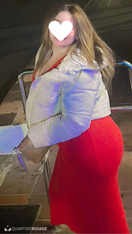 Manal (Photo)