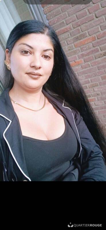 Ana (Photo)