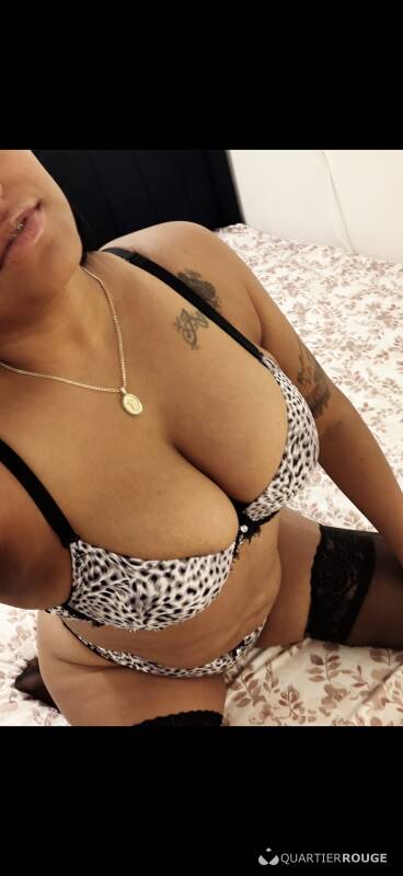 Ana (Photo)