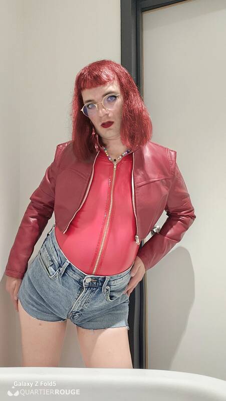 Maitresse Roumaine (Photo)