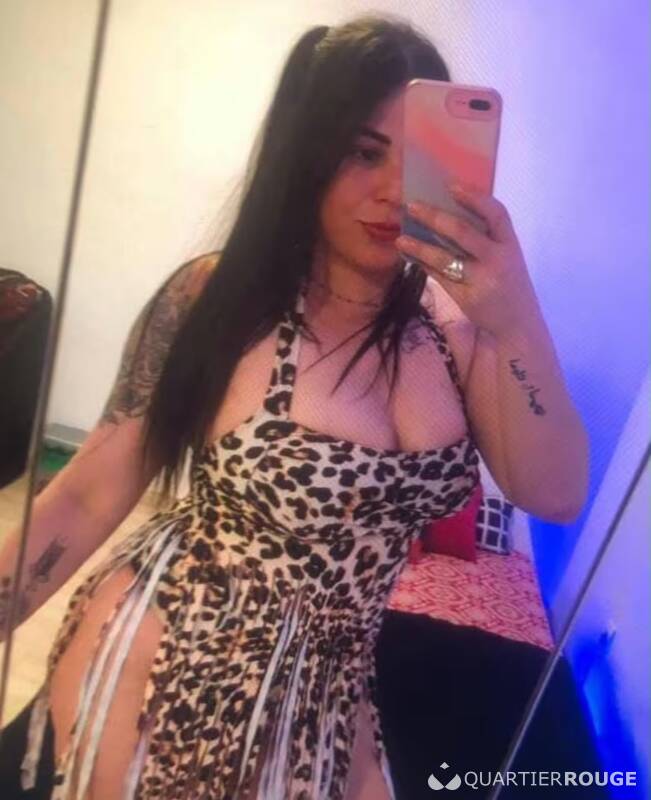 Bianca Castro (Photo)
