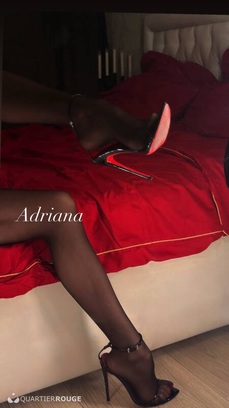 ADRIANA (Photo)