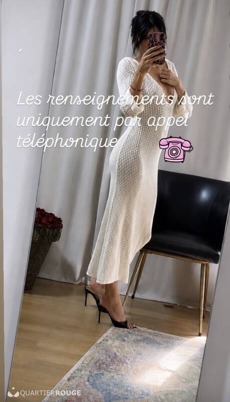Clara Morgane (Photo)