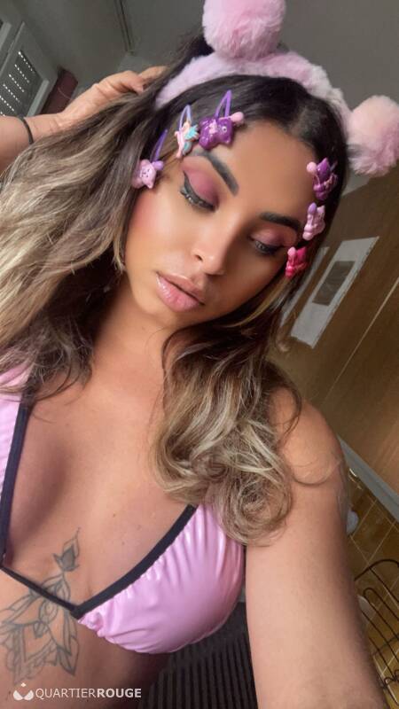 TS FRANCHESKA  PETROVICKY (Photo)