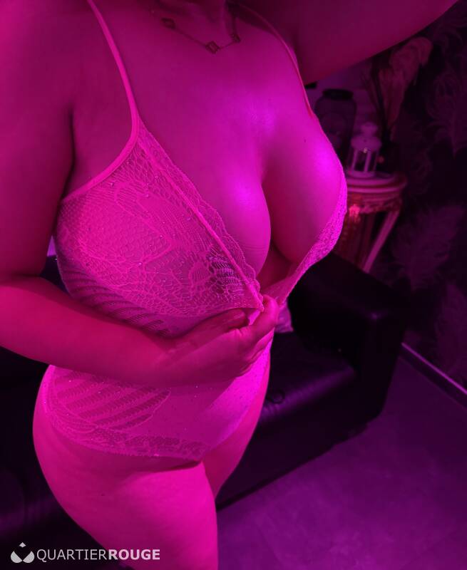 Samira (Photo)