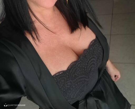 Sandy Tantra (Photo)