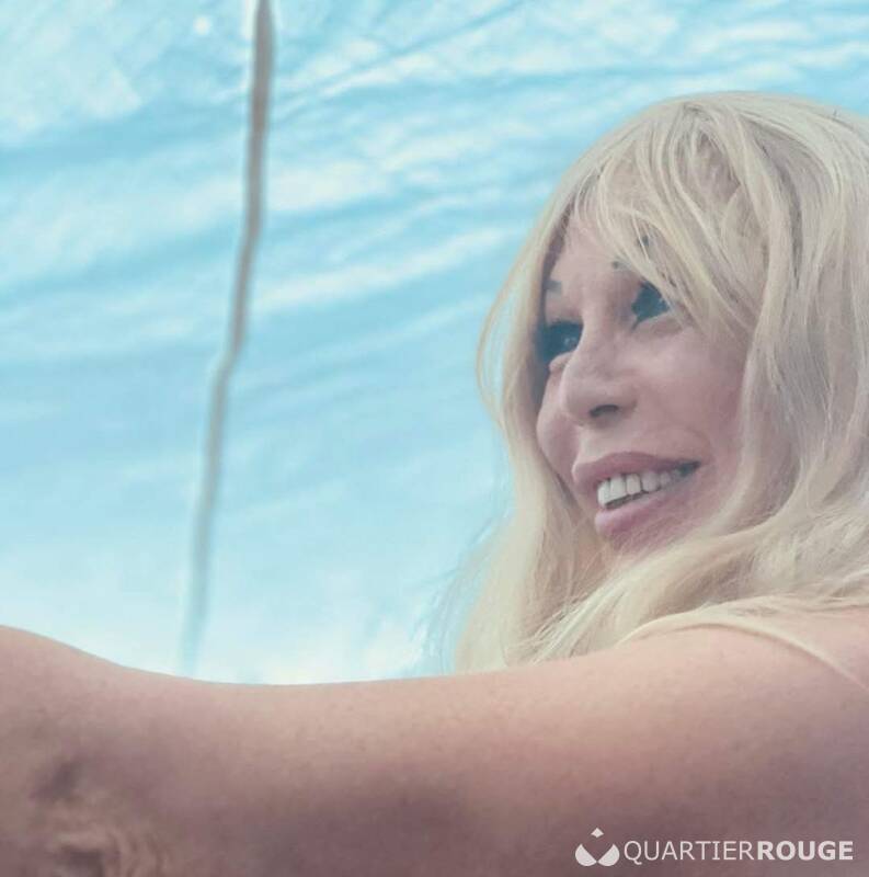 Madame Carole. (Photo)