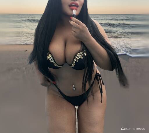 EVA (Photo)