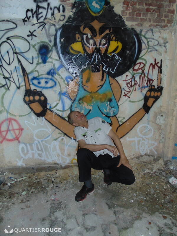 Homme Grivegnee (Photo)