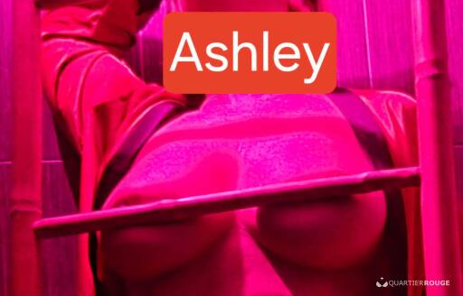 Ashley (Photo)
