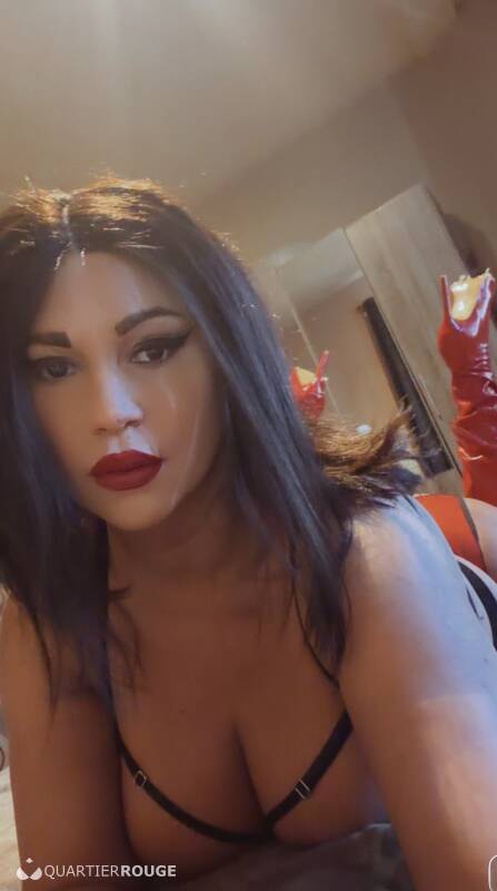 Alexandra Nunys (Photo)