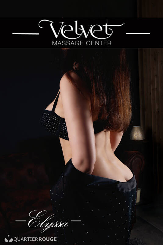 Elyssa Disponible le dimanche sur rendez-vous (Photo)