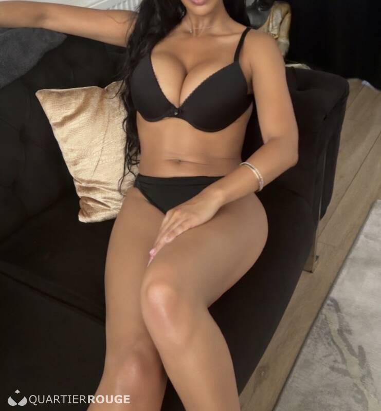 Nadia (Photo)