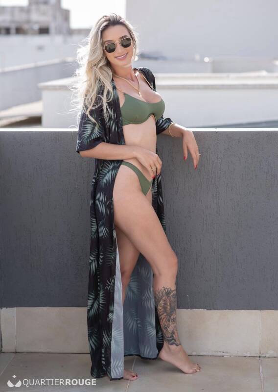 Isabelle QUEEN OF ANAL (Photo)
