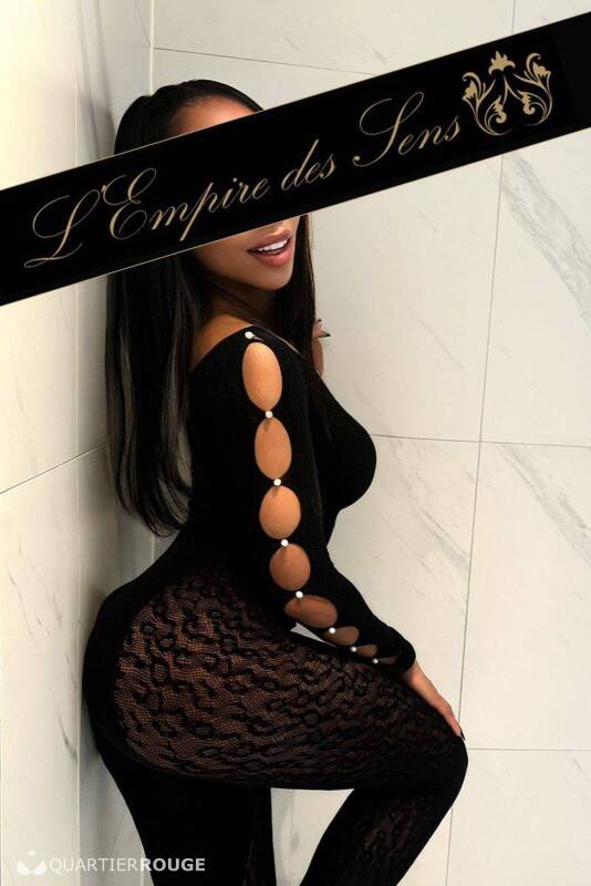 Lya L\'empire des sens (Photo)