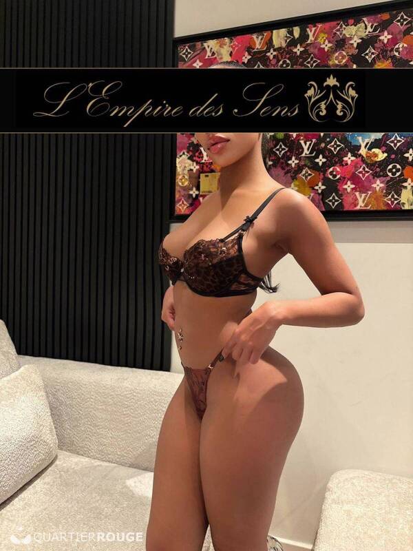 Lya L\'empire des sens (Photo)